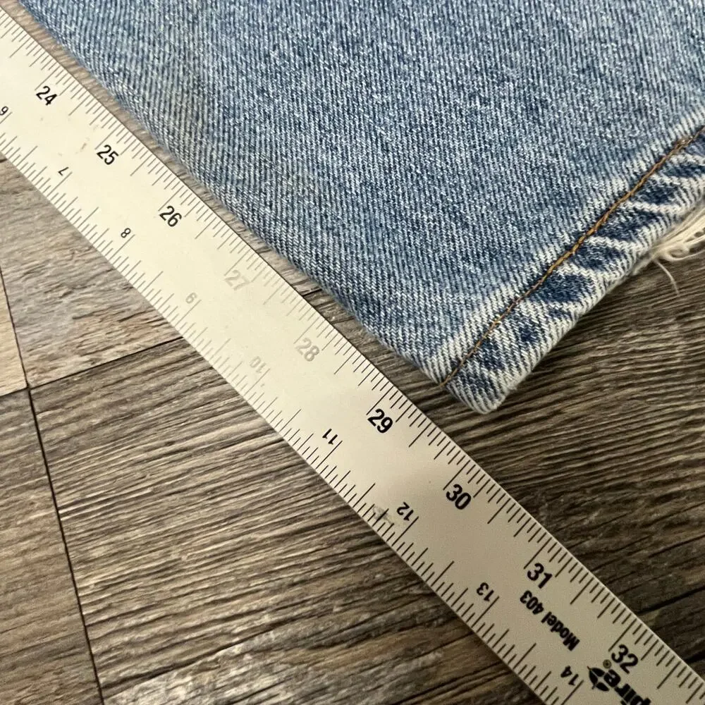 Vintage Y2K 2000s Levis 550 Faded Blue Men 36x30 Relaxed Fit Denim Jeans Red Tab